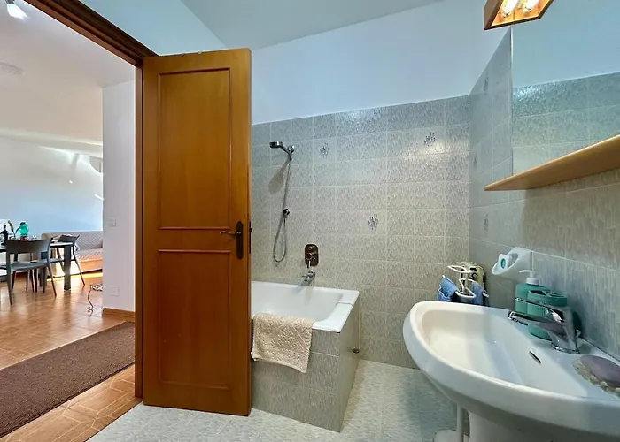 In Relax & Comfort, With Balcony Lavagna