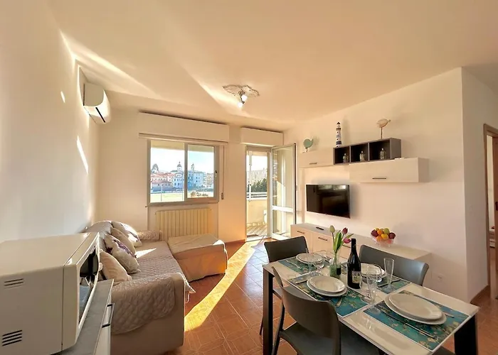 Lejlighed In Relax & Comfort, With Balcony